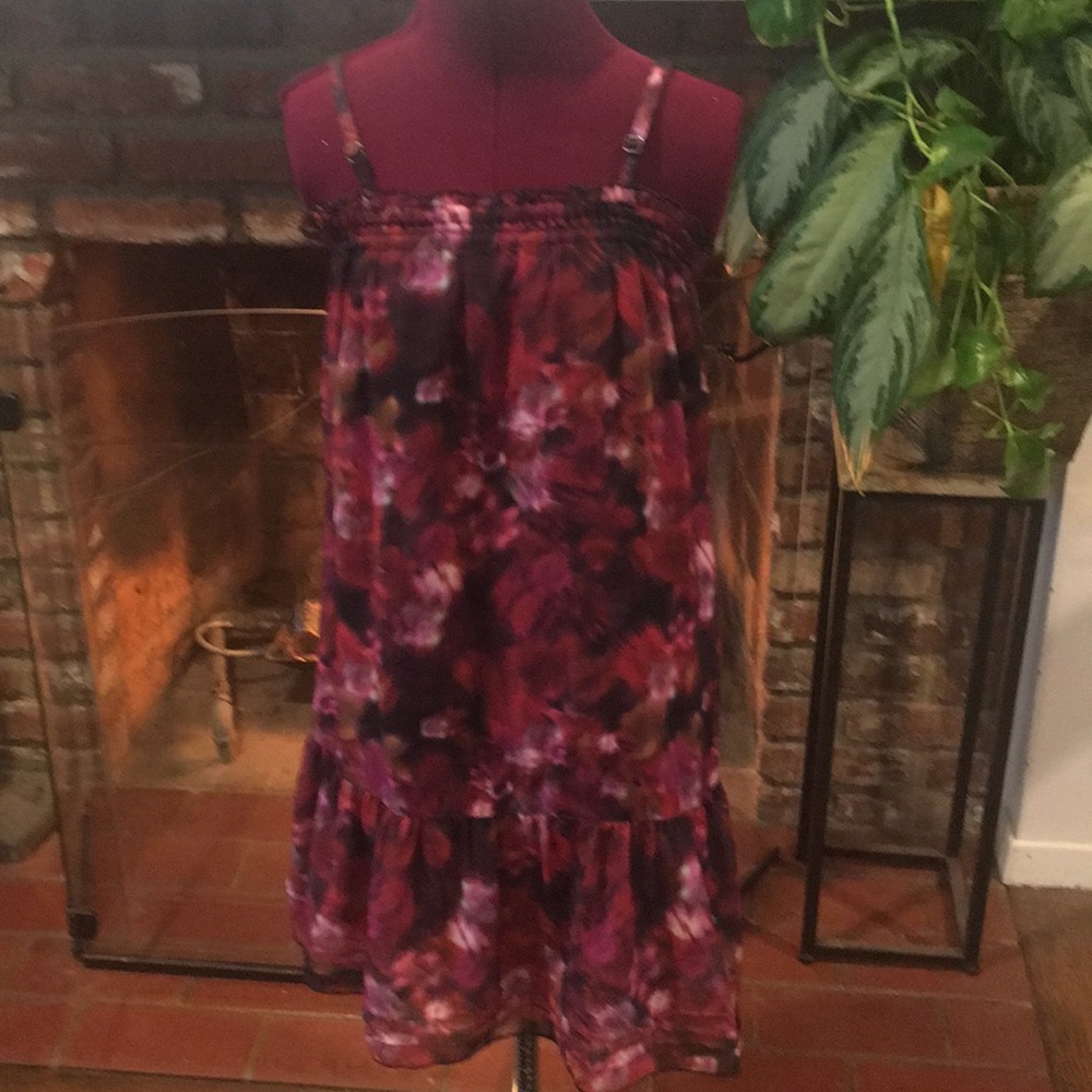 Girl’s Dress - Picture 2 of 4